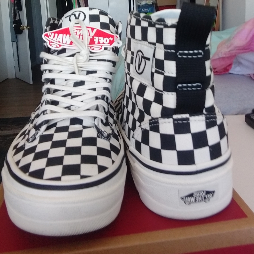 VANS Checkered Platform|High Top Sneakers Size 9.5